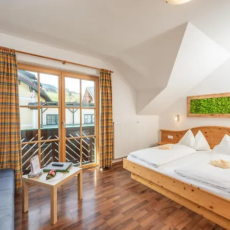 Kleine Bio Tiefenbach 斯拉德明