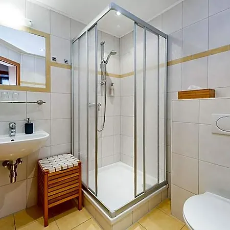 Kleine Bio Tiefenbach Hotel *