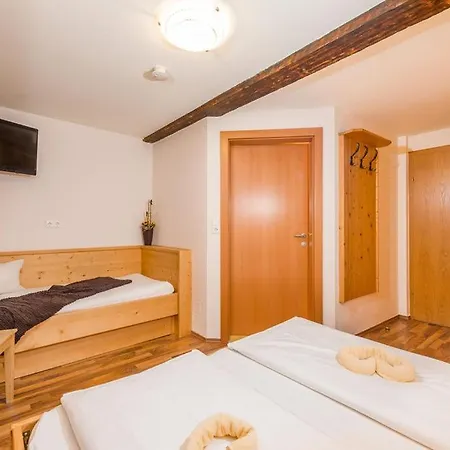 Kleine Bio Tiefenbach 酒店